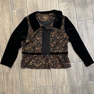 KERAIA Black and Gold Lace Top, with velvet sleeves and tie. Button up, 2L
